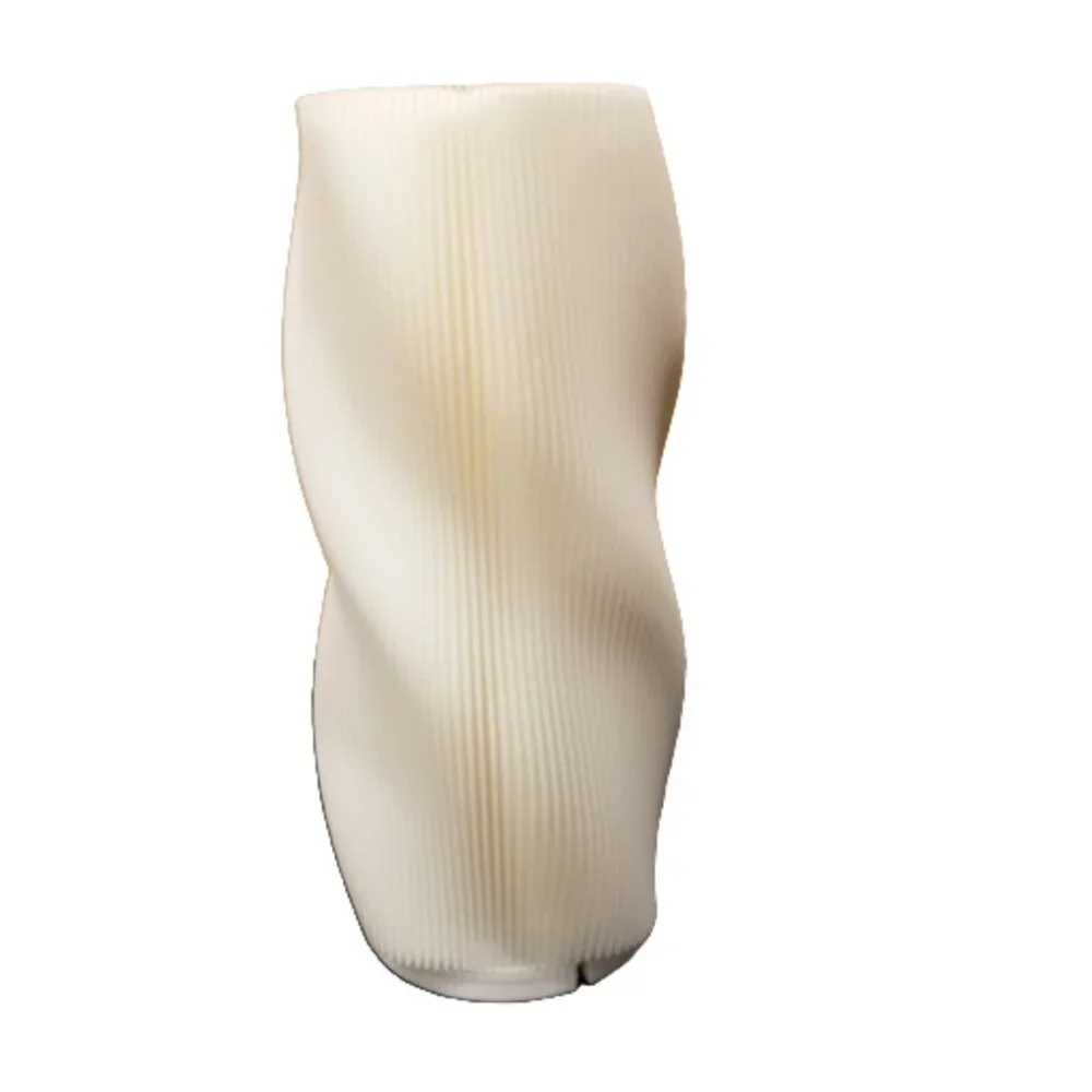 Modern 3D Printed Sculptural Table Lamp Twist Ribbed Design Contemporary Light